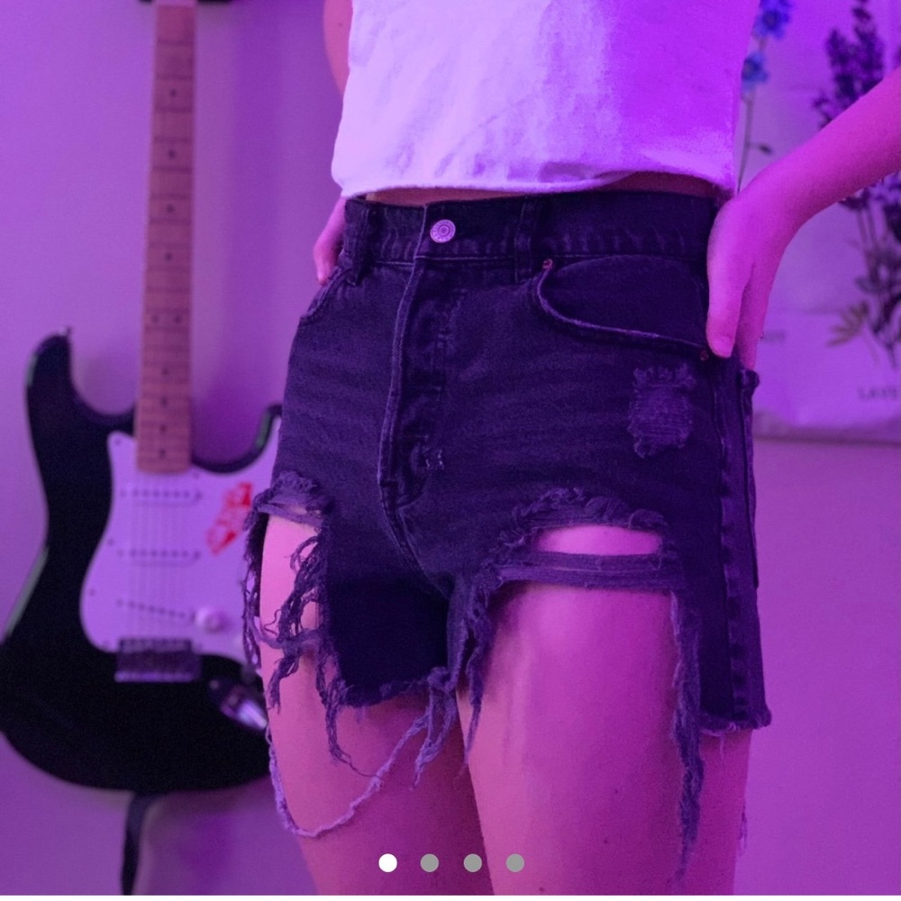 High waisted five button black ripped shorts